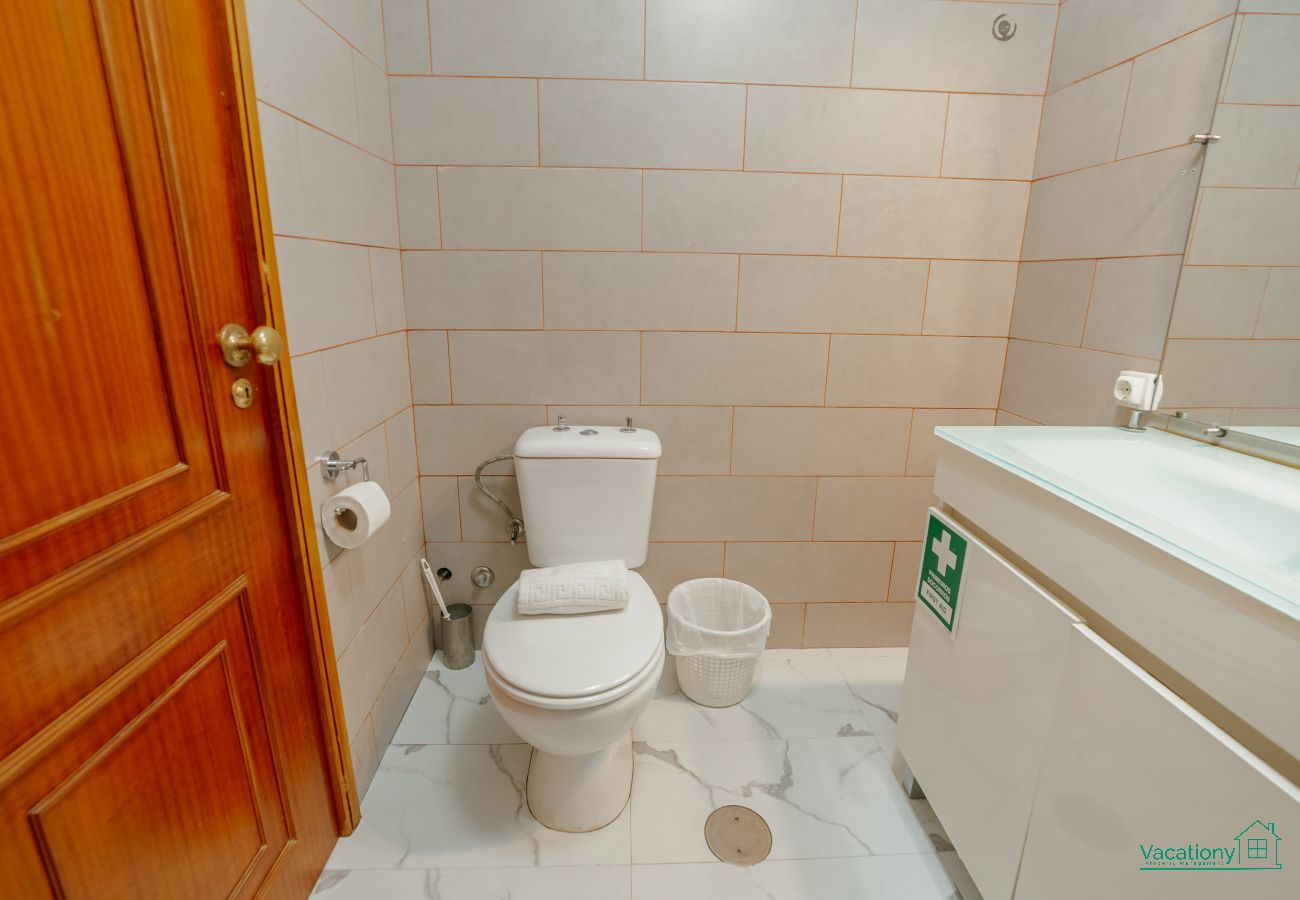 Apartment in Matosinhos - MATOSINHOS SEA SIDE 1BD by VACATIONY