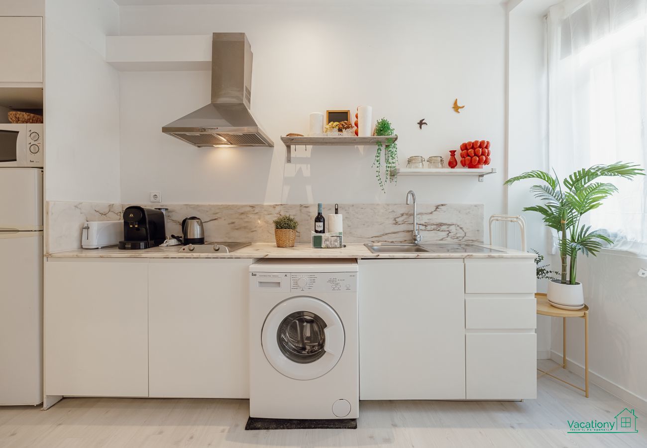 Apartment in Porto - DOWNTOWN FORMOSA STUDIO by VACATIONY