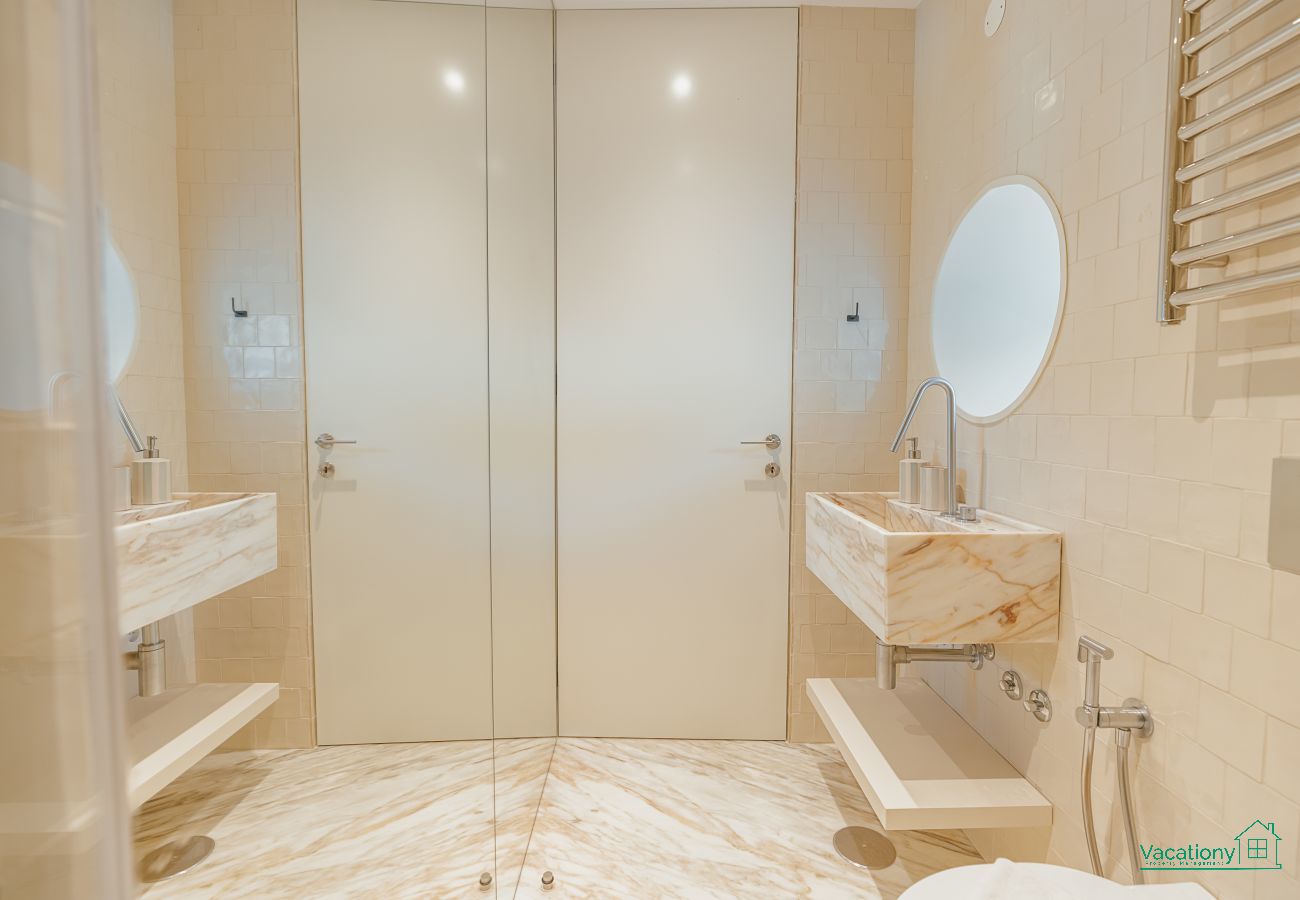 Apartment in Porto - PREMIUM RIVERSIDE AND VIEW by VACATIONY