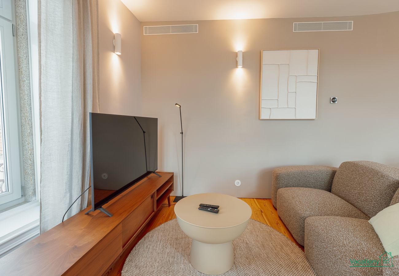 Apartment in Porto - PREMIUM RIVERSIDE AND VIEW by VACATIONY