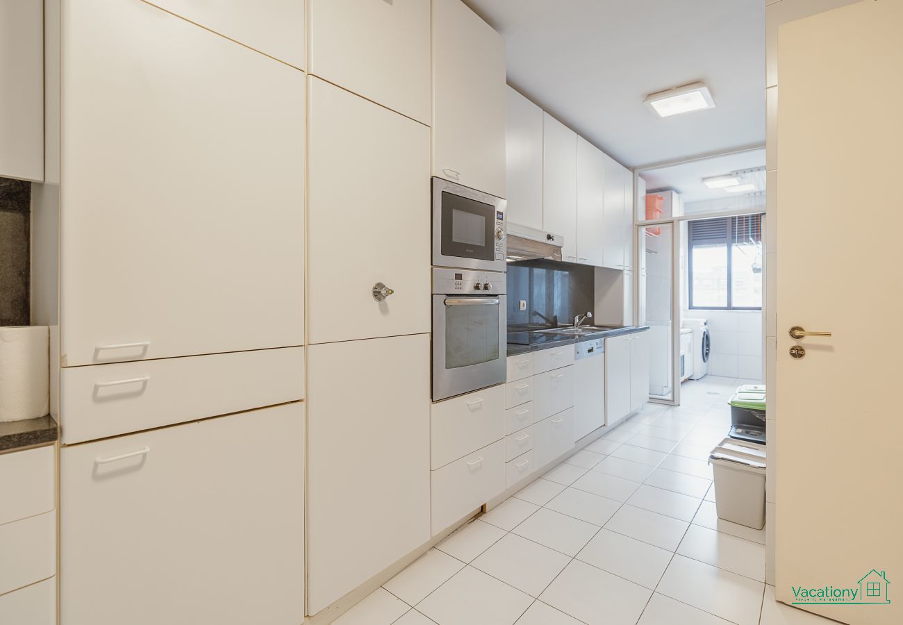 Apartment in Matosinhos - MATOSINHOS OCEAN VIEW by VACATIONY