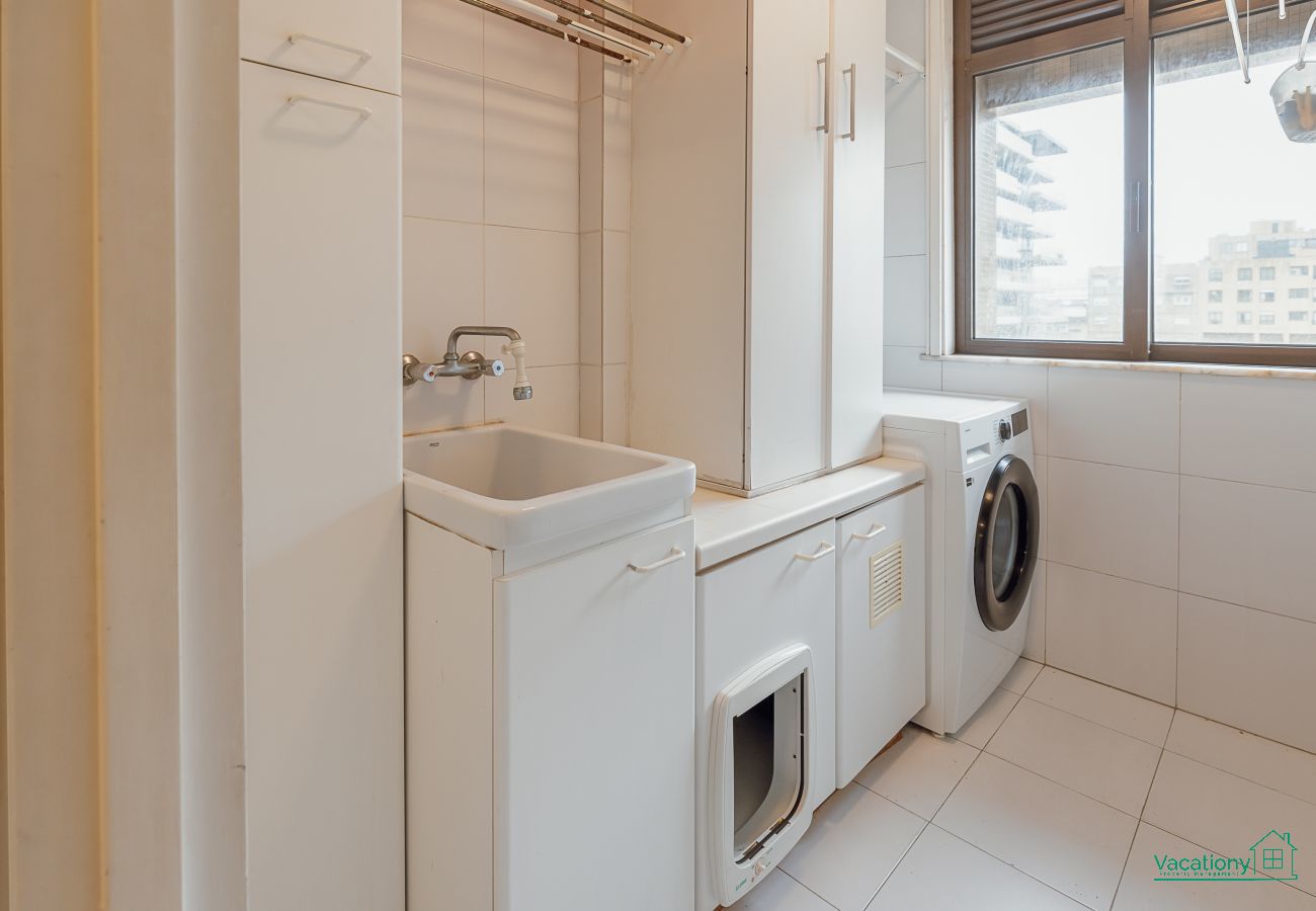 Apartment in Matosinhos - MATOSINHOS OCEAN VIEW by VACATIONY