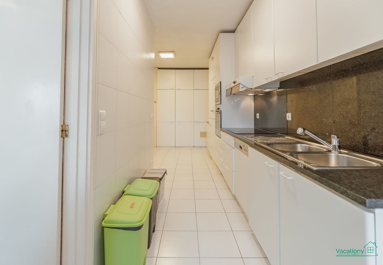 Apartment in Matosinhos - MATOSINHOS OCEAN VIEW by VACATIONY