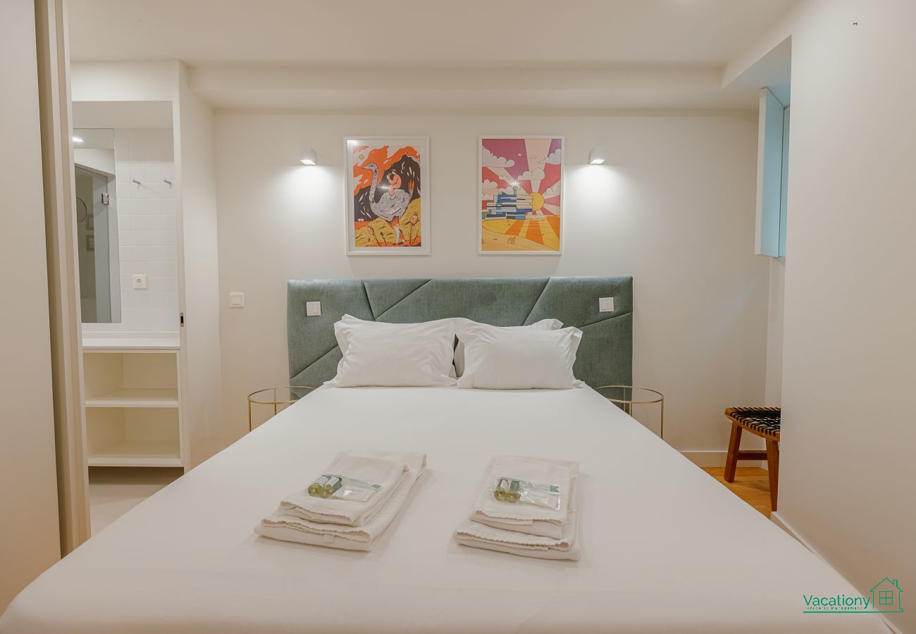 Apartment in Porto - BOAVISTA DUPLEX WITH BALCONY by VACATIONY