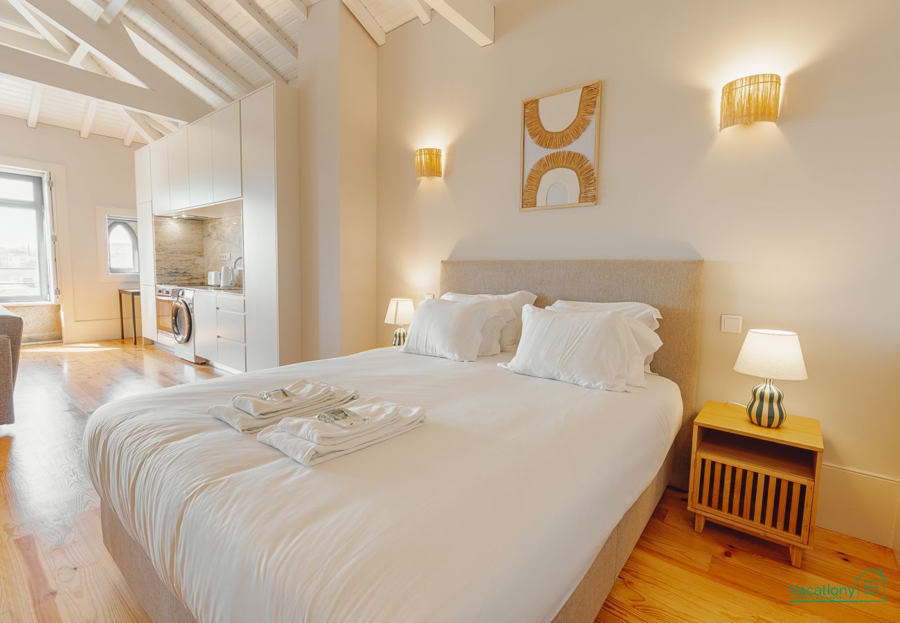 Apartment in Porto - BOAVISTA CHARMING by VACATIONY