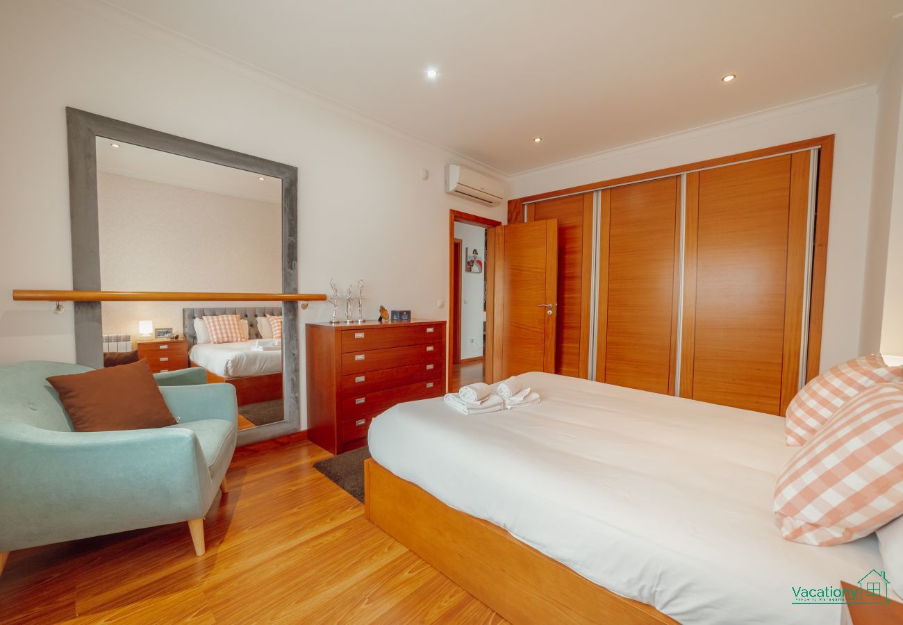 Villa en Oporto - POOL & CINEMA VILLA by VACATIONY