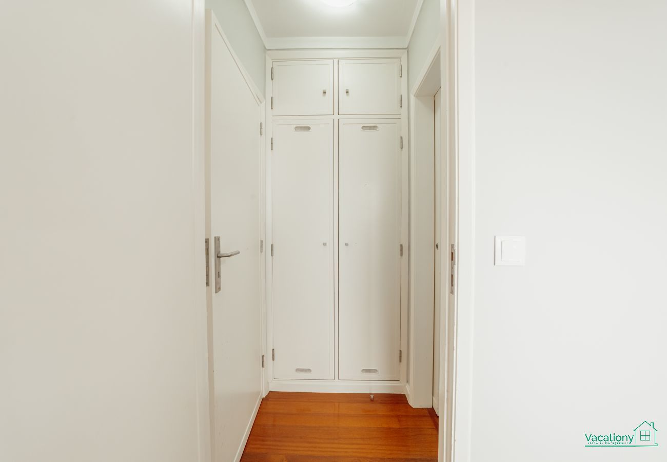 Apartamento en Oporto - ESPINHO SEAWALK AND SEAVIEW by VACATIONY
