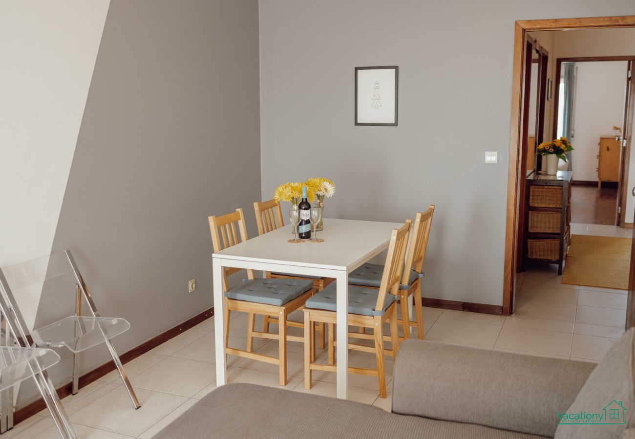 Apartamento en Oporto - ESPINHO MODERN 3 BEDROOM APARTMENT by VACATIONY