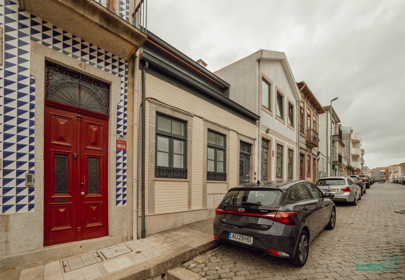 Apartamento en Oporto - CITY CENTER COMFORT APARTMENT B by VACATIONY