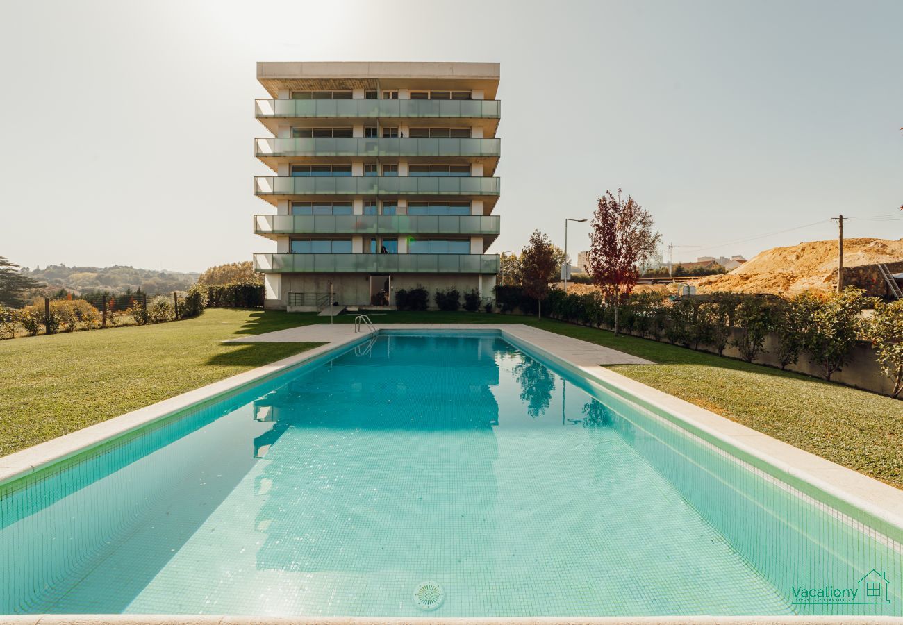 Apartamento en Oporto - AMAZING RIVERVIEW APARTMENT w/ POOL by VACATIONY