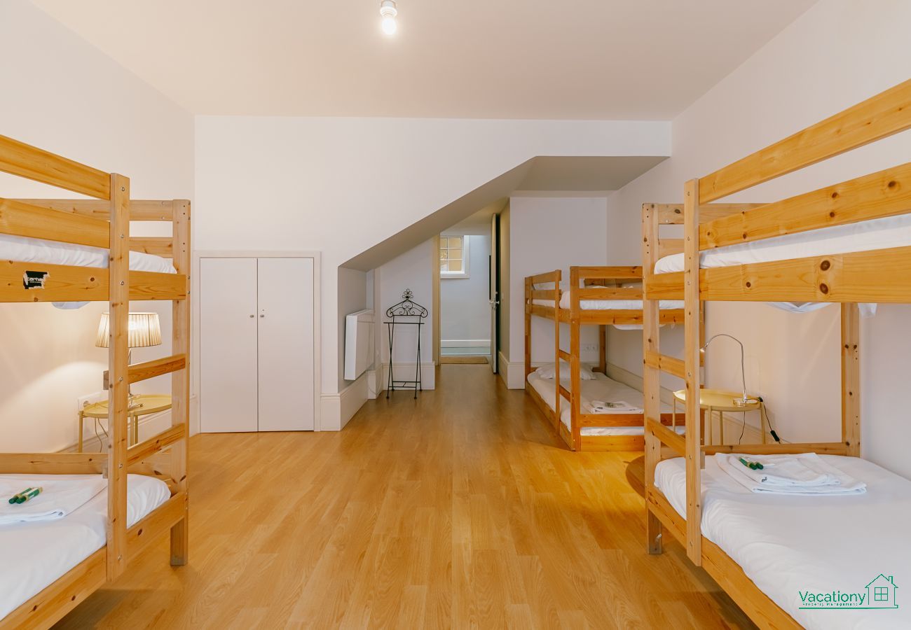 Apartamento en Oporto - URBAN REFUGE 4BD by VACATIONY