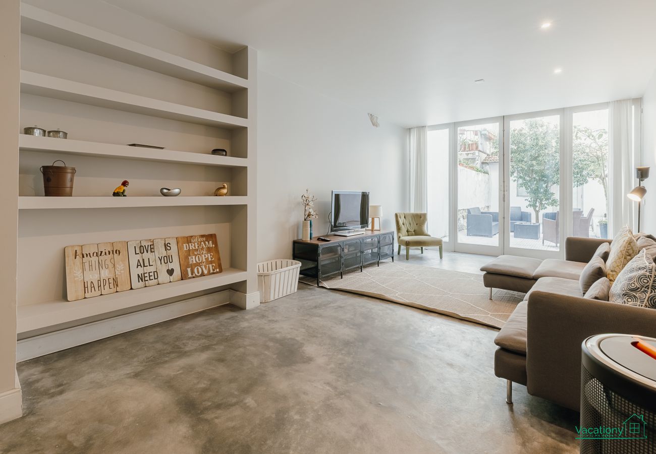 Apartamento en Oporto - URBAN REFUGE 4BD by VACATIONY