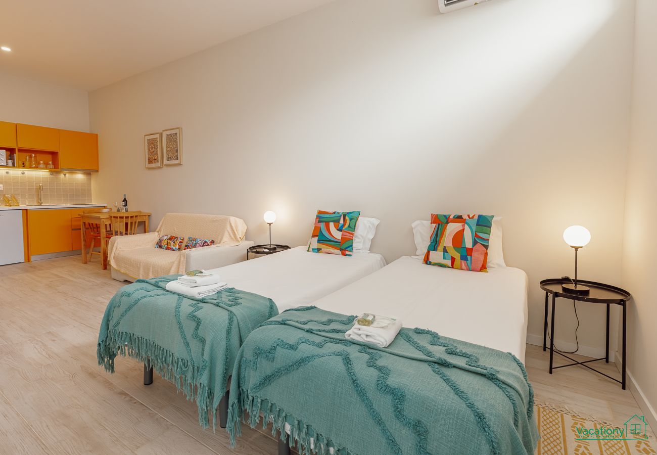 Estudio en Oporto - COLORFUL STUDIO 3 MUNICIPAL POOL by VACATIONY