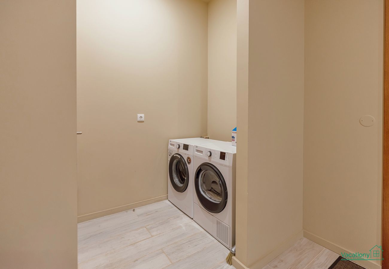 Estudio en Oporto - COLORFUL STUDIO 3 MUNICIPAL POOL by VACATIONY