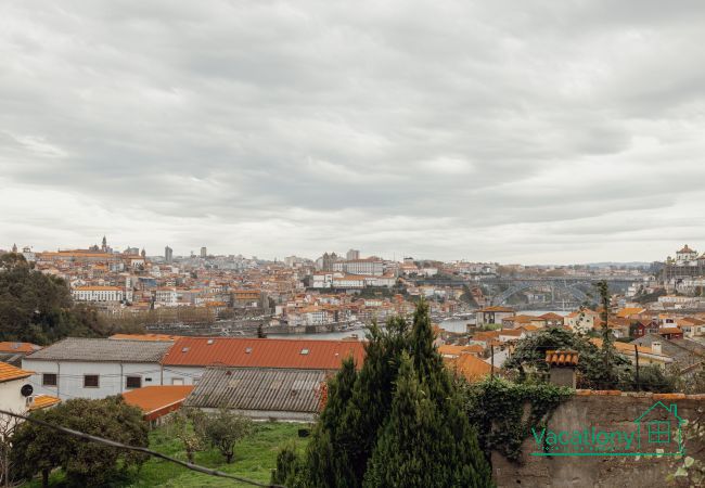 Appartement à Vila Nova de Gaia - DOURO VIEWS TERRACE HOUSE by VACATIONY