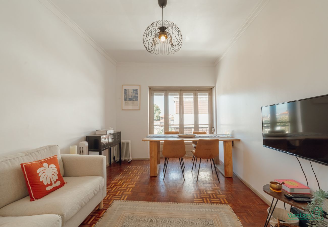 Appartement à Porto - SANTA CATARINA FLAT 2BD with BALCONY by VACATIONY