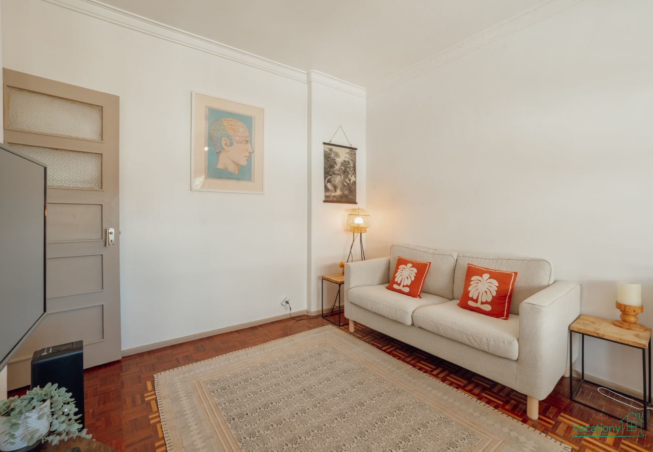 Appartement à Porto - SANTA CATARINA FLAT 2BD with BALCONY by VACATIONY