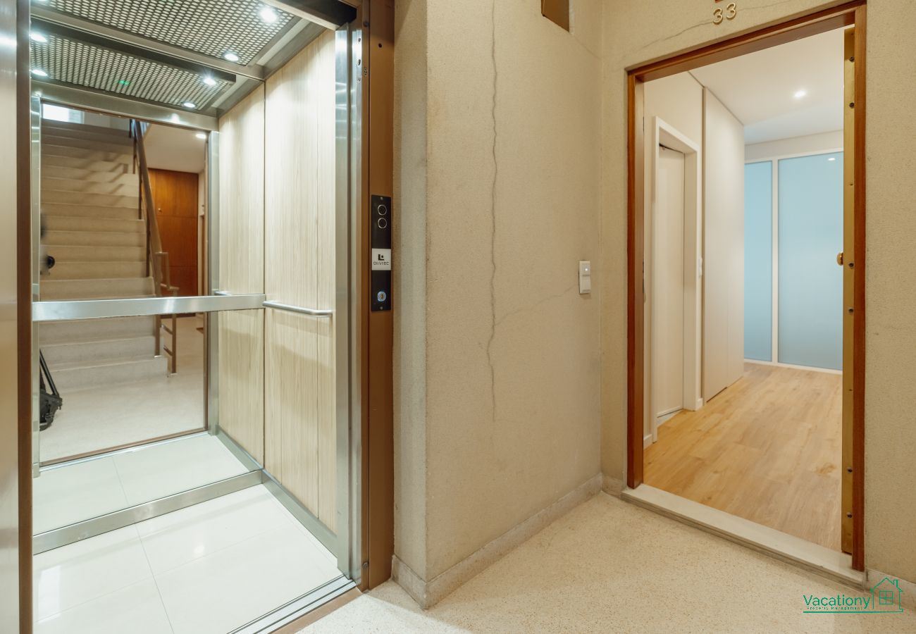 Appartement à Porto - BRIGHT WINDOW APARTMENT by VACATIONY