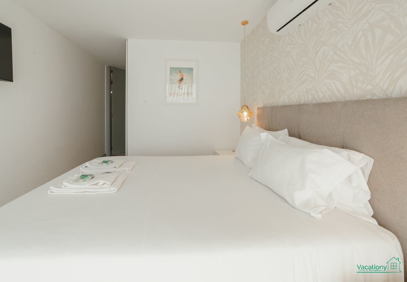 Appartement à Porto - AMAZING RIVERVIEW APARTMENT w/ POOL by VACATIONY
