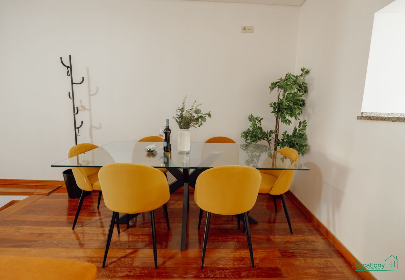 Appartement à Porto - MODERN TERRACE 2BD APARTMENT by VACATIONY