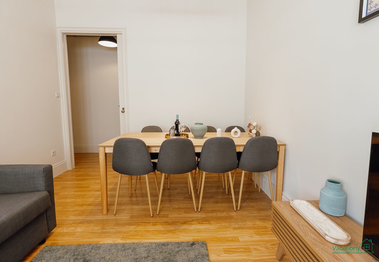 Appartement à Porto - CITY CENTER TERRACE APARTMENT by VACATIONY