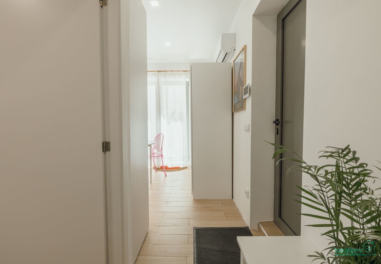 Appartement à Vila Nova de Gaia - BRIDGE & POOL RETREAT by VACATIONY
