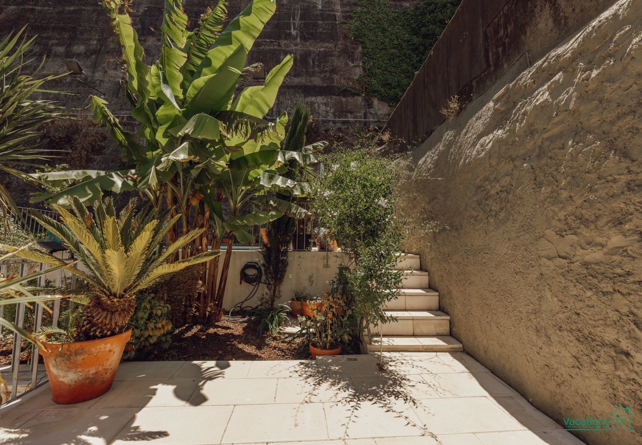 Appartement à Vila Nova de Gaia - BRIDGE & POOL RETREAT by VACATIONY