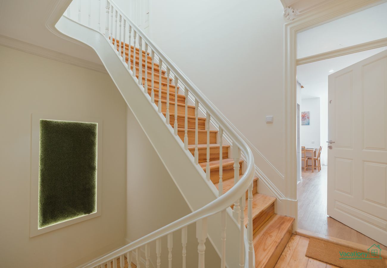 Appartement à Porto - MODERN LAPA DUPLEX E by VACATIONY
